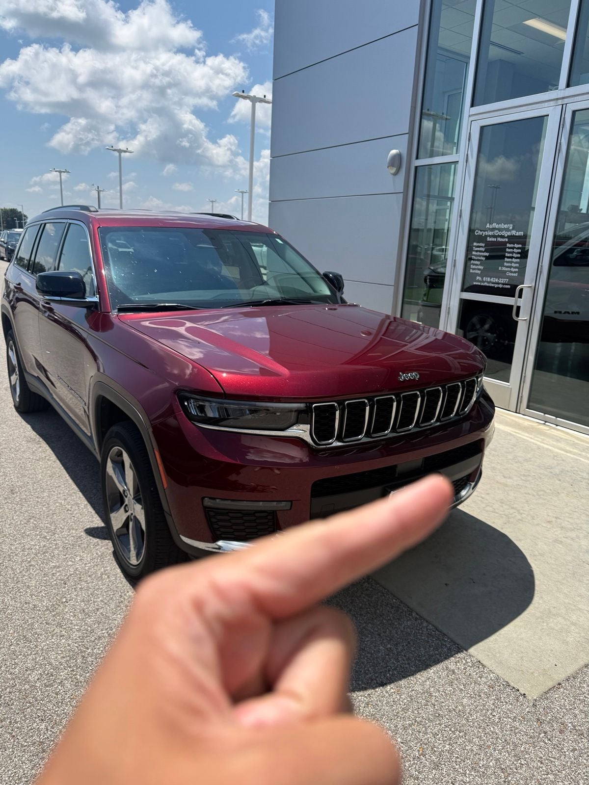 jeep grand cherokee l 2022 1C4RJKBG0N8530049 image jeep grand cherokee l 2022 1C4RJKBG0N8530049 image